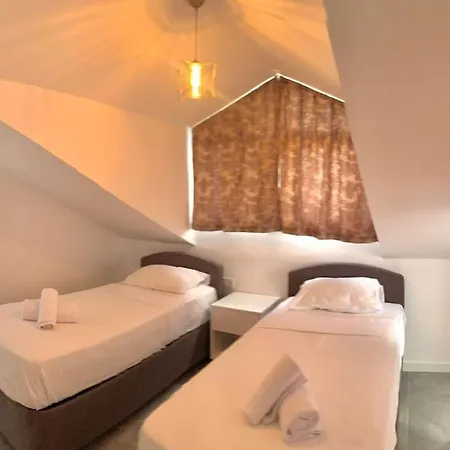 别墅 Nokta Park I 4+1 Villa, Oezel Havuzlu 费特希耶